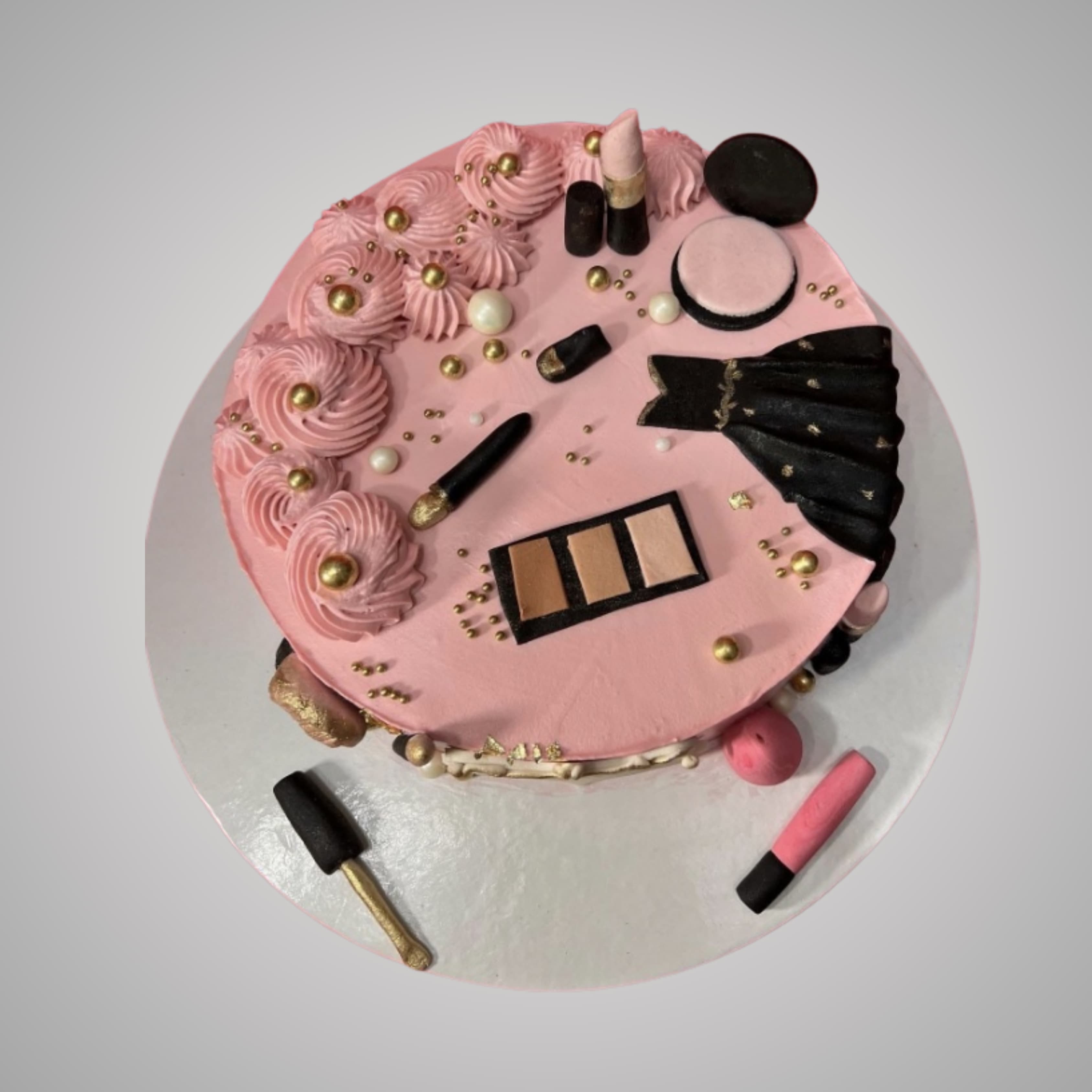 Makeup Cake 2